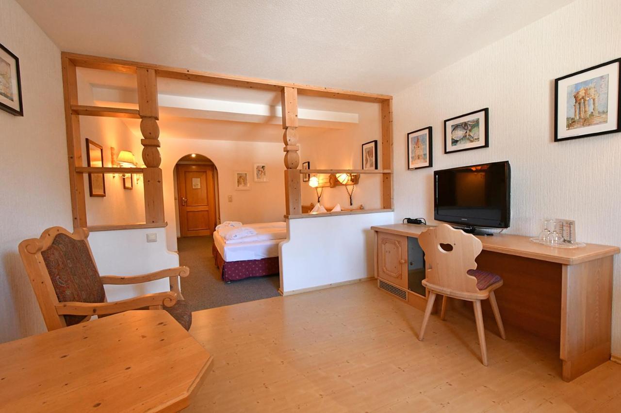 Hermsdorf  Landhotel Altes Zollhaus מראה חיצוני תמונה