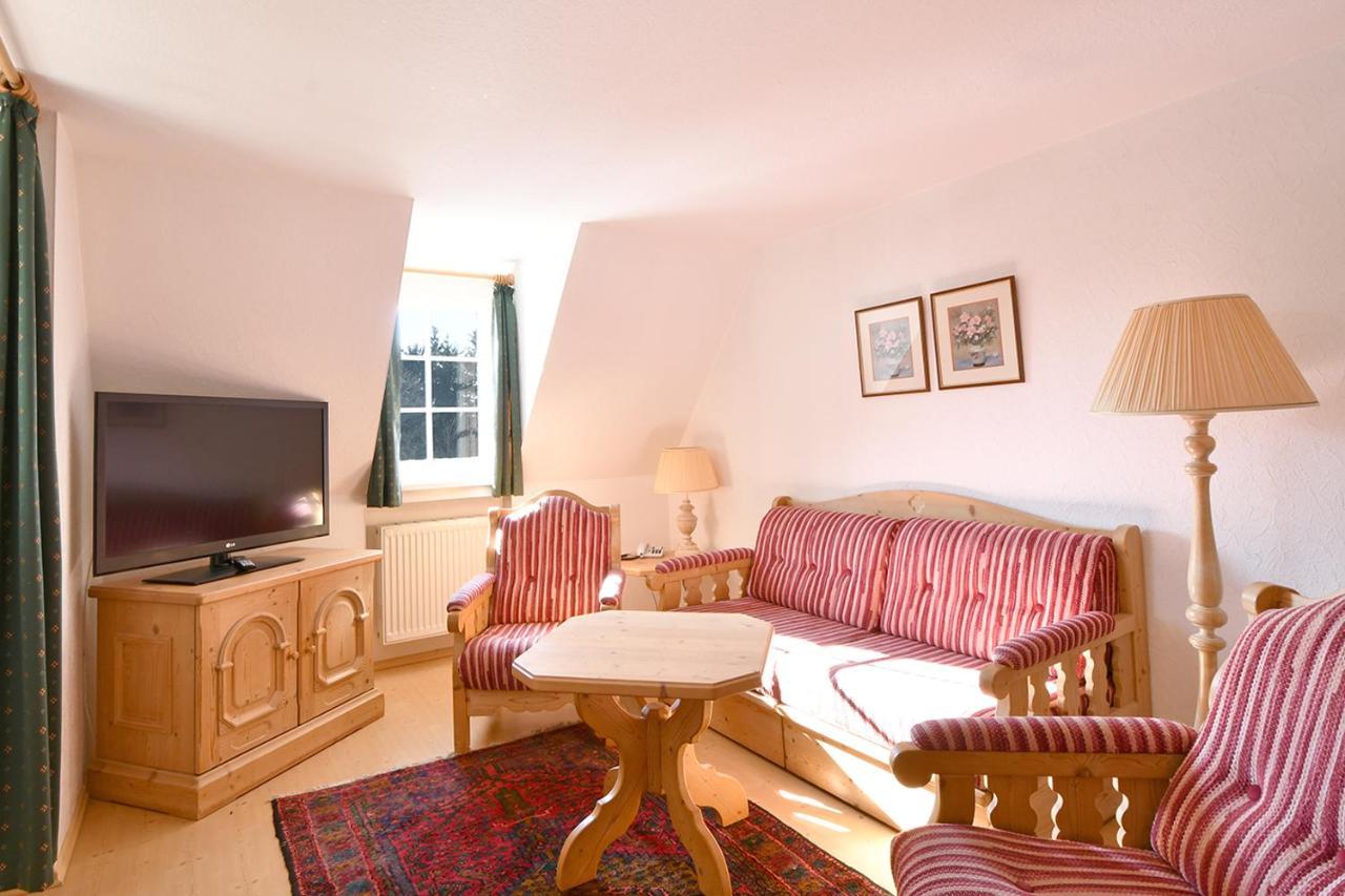 Hermsdorf  Landhotel Altes Zollhaus מראה חיצוני תמונה