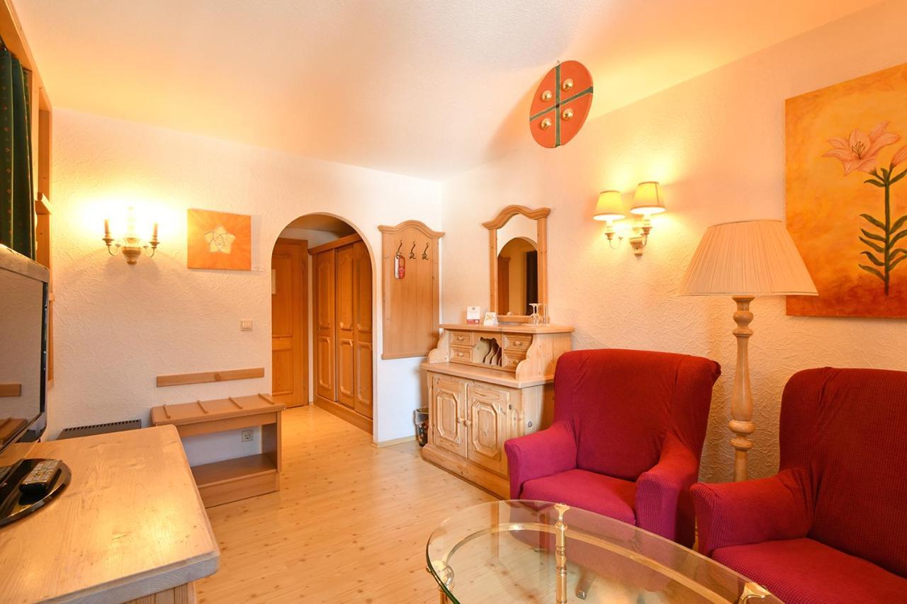 Hermsdorf  Landhotel Altes Zollhaus מראה חיצוני תמונה